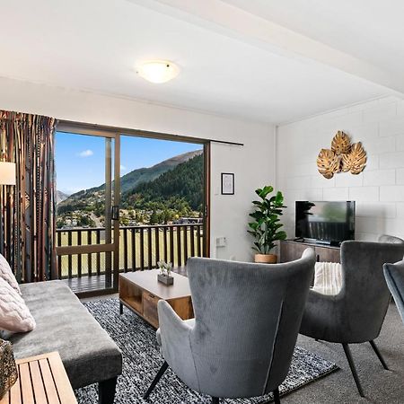 Appartamento Town Centre Location With Stunning View - Unit 8 Distretto di Distretto di Queenstown Esterno foto