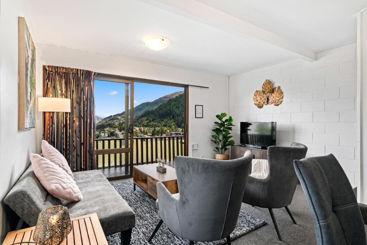 Appartamento Town Centre Location With Stunning View - Unit 8 Distretto di Distretto di Queenstown Esterno foto