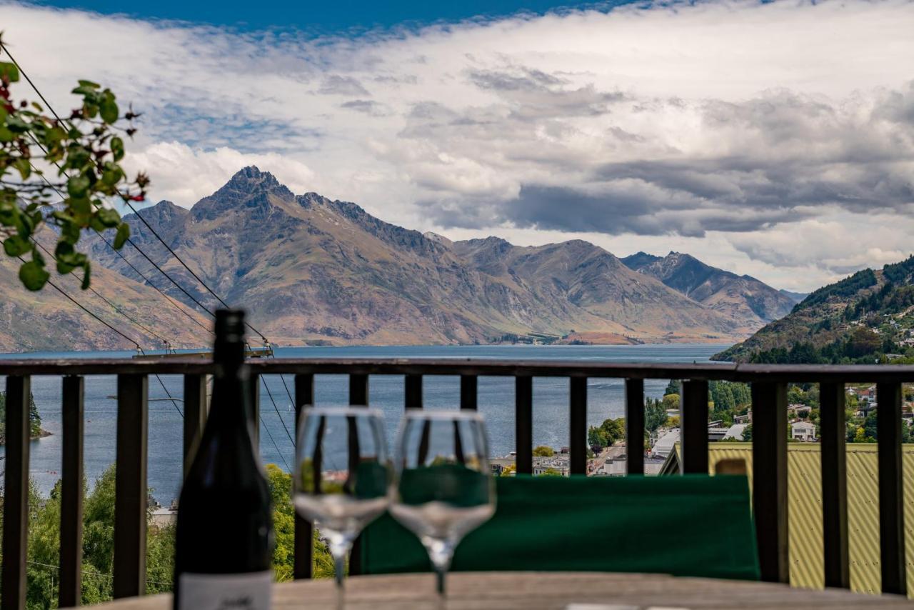 Appartamento Town Centre Location With Stunning View - Unit 8 Distretto di Distretto di Queenstown Esterno foto