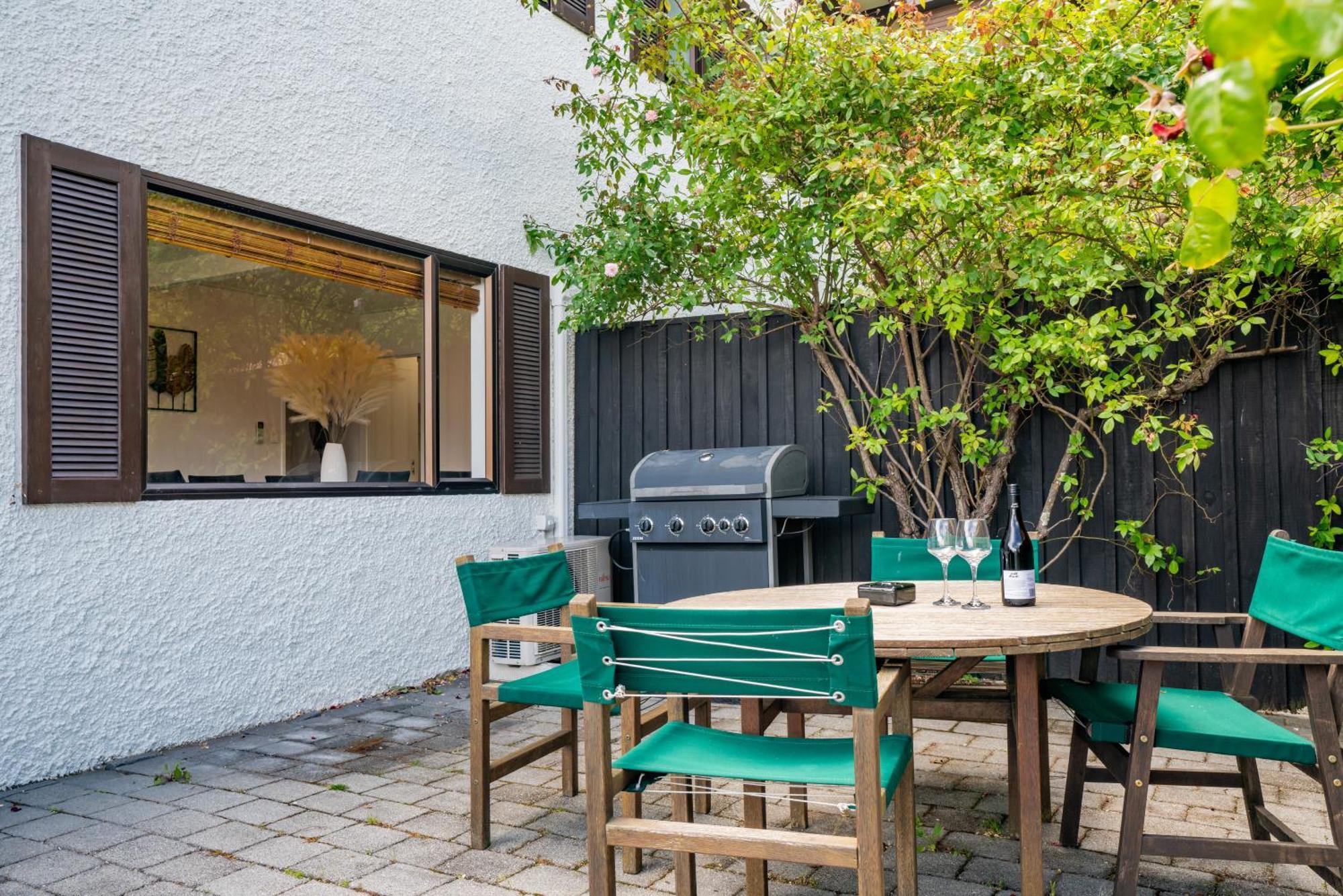 Appartamento Town Centre Location With Stunning View - Unit 8 Distretto di Distretto di Queenstown Esterno foto